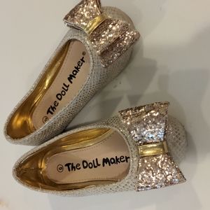 Gold glitter toddler girl dress shoes